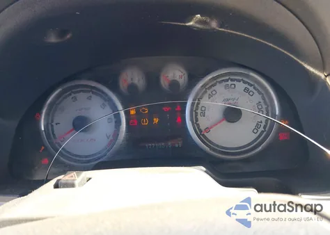 2008 Ford Focus Se/Ses из США, поврежденный, VIN 1FAHP33N08W198553